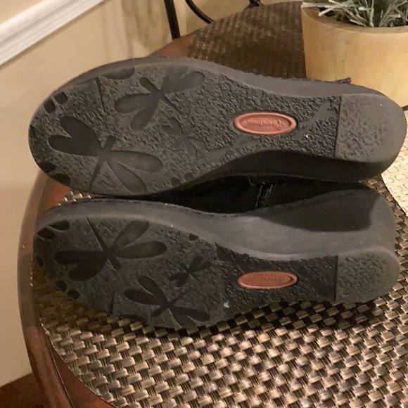 Cozy warm black Bare Trap Booties size 9 - Picture 4 of 4